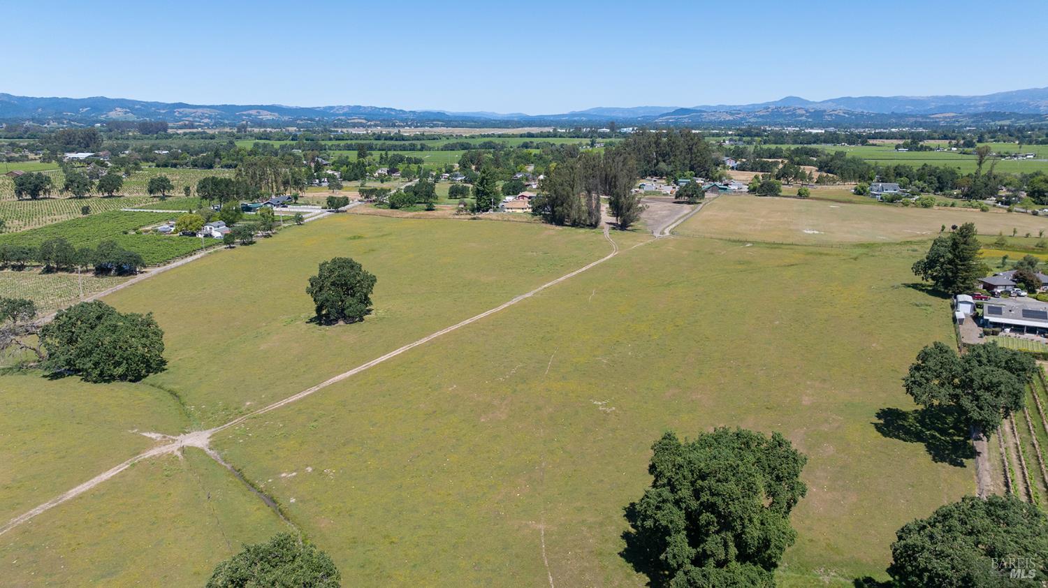 2510 Woolsey Road Windsor CA 95492