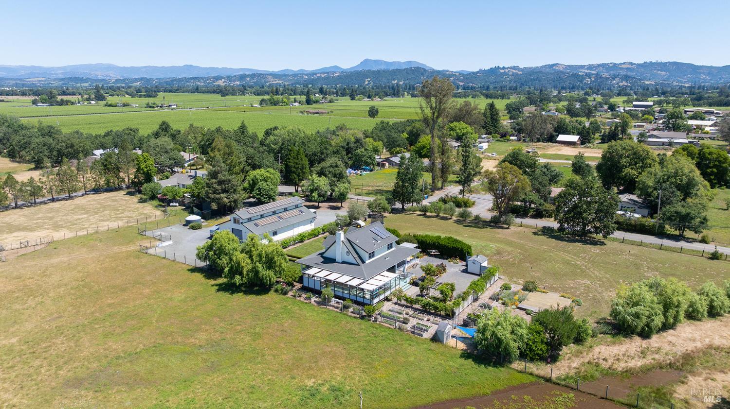 2510 Woolsey Road Windsor CA 95492