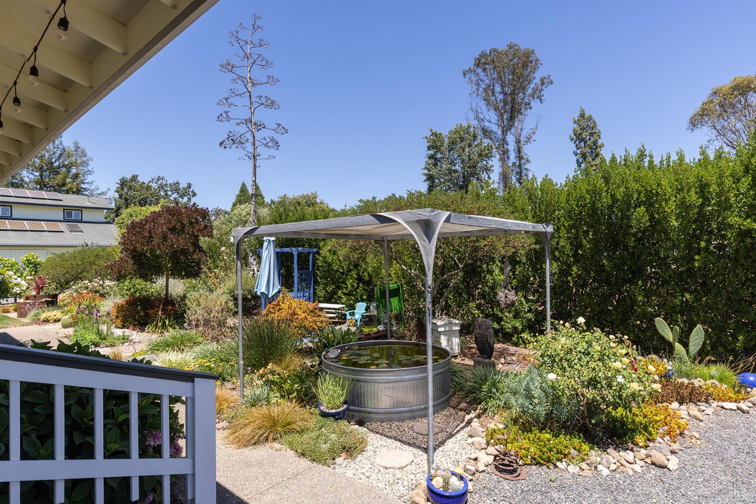 2510 Woolsey Road Windsor CA 95492
