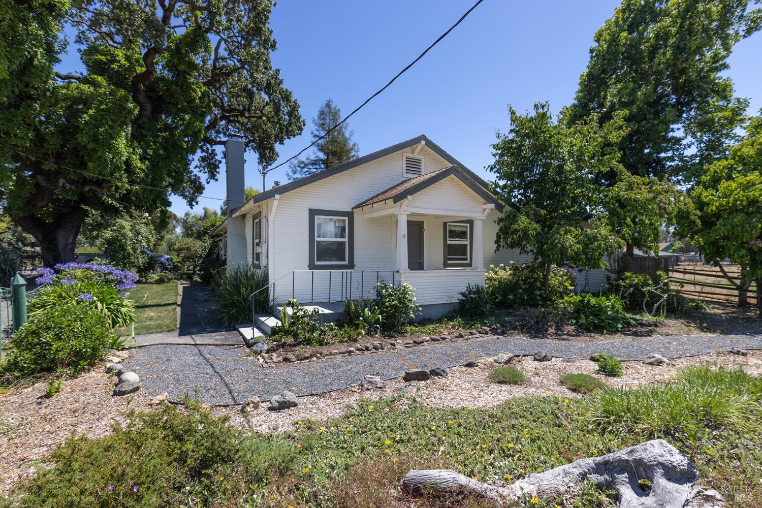 2510 Woolsey Road Windsor CA 95492