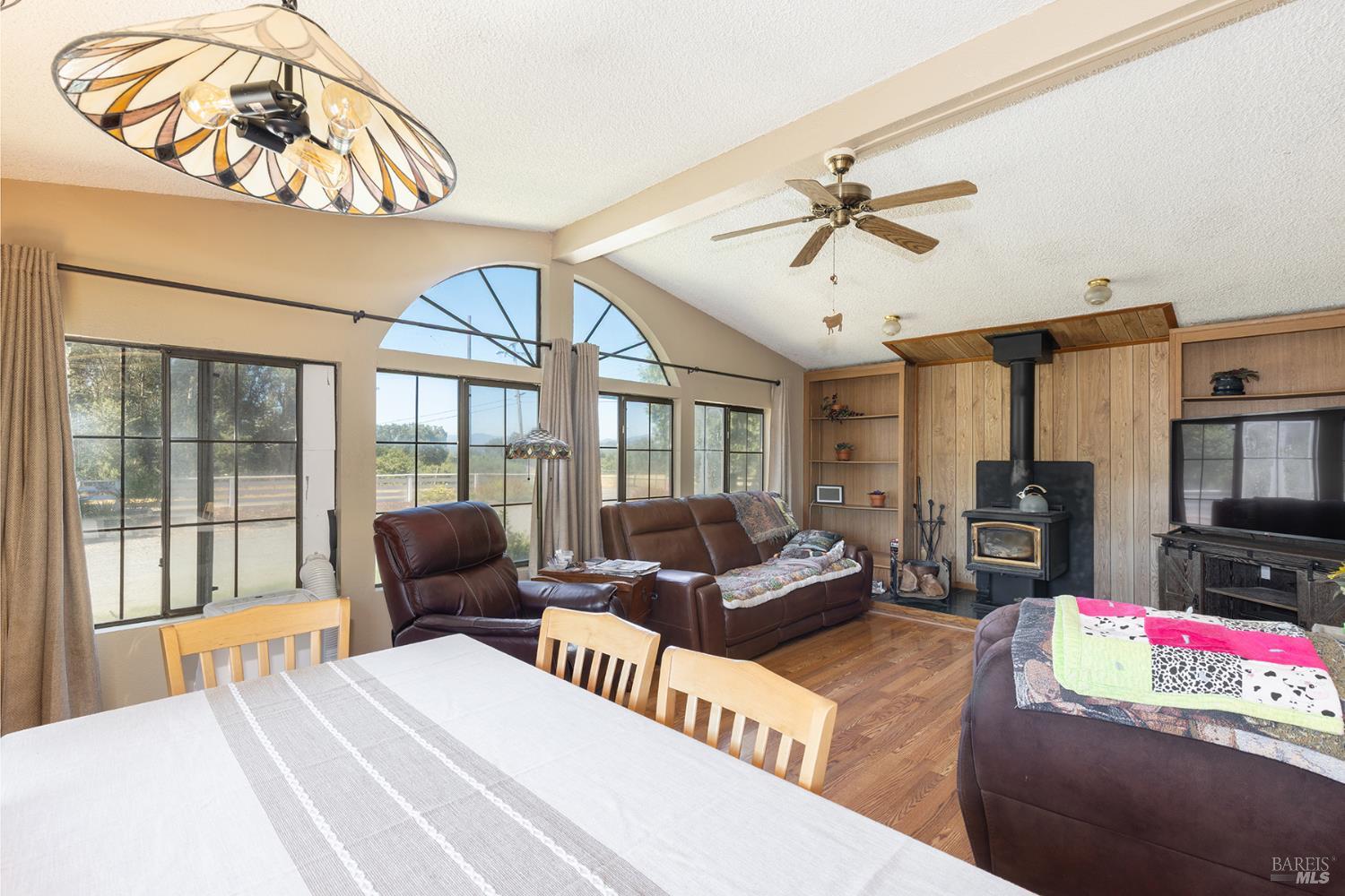 2510 Woolsey Road Windsor CA 95492