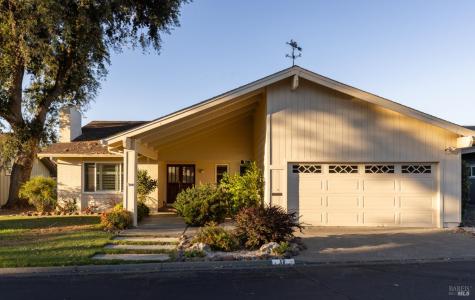 58 Oak Island Circle Santa Rosa CA 95409