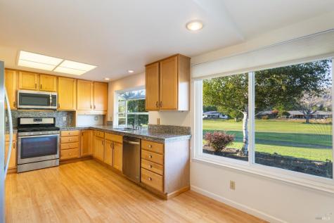 58 Oak Island Circle Santa Rosa CA 95409