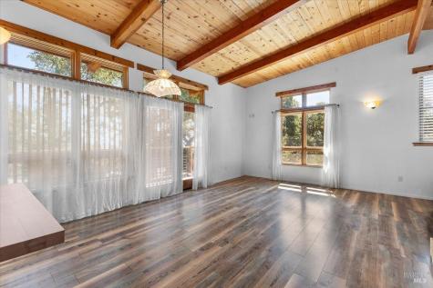 5262 Wikiup Court Santa Rosa CA 95403