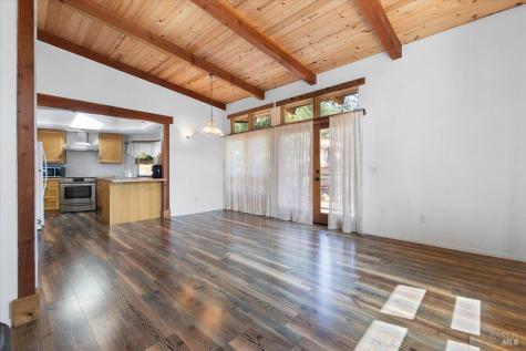5262 Wikiup Court Santa Rosa CA 95403