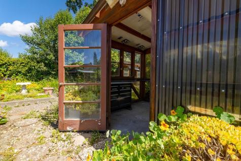 2453 Delevan Way Santa Rosa CA 95404