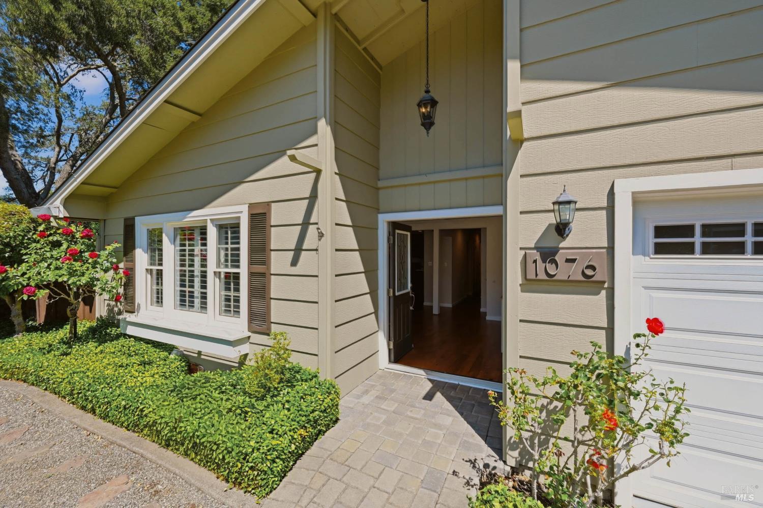 1076 Stonybrook Drive Napa CA 94558
