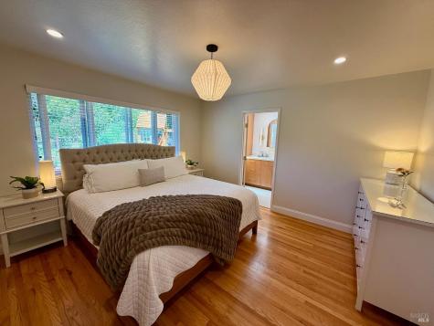 80 Upper Oak Drive San Rafael CA 94903