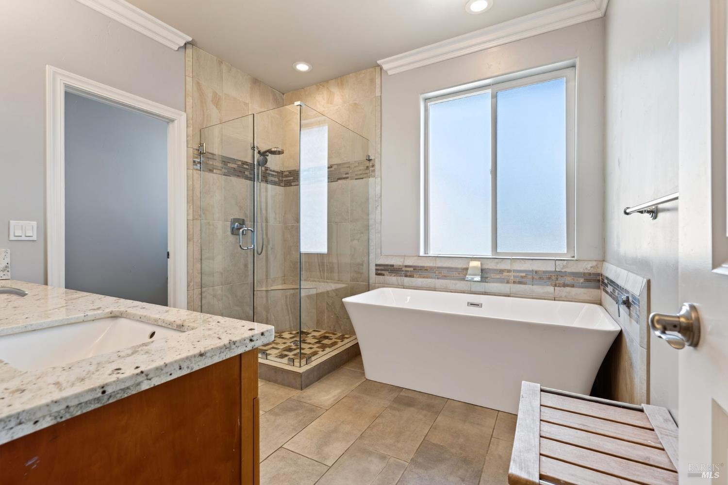 511 Tehuacan Road Ukiah CA 95482