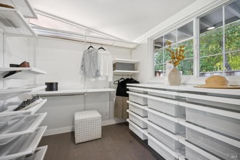 6 Katlas Court Novato CA 94945