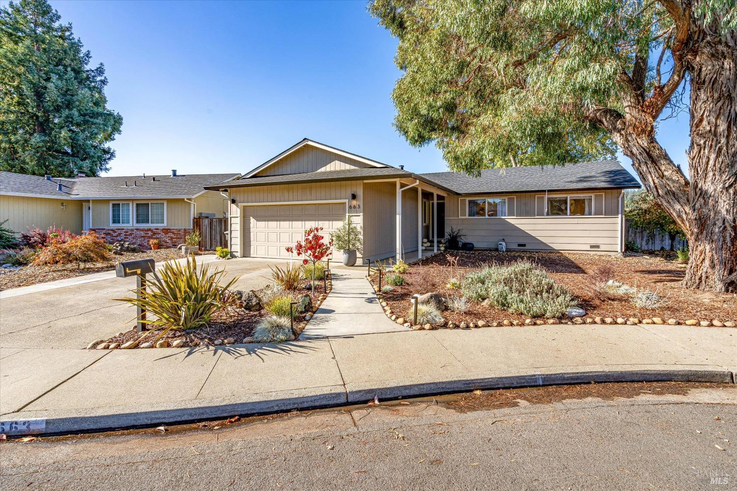 663 Bambi Lane Santa Rosa CA 95409