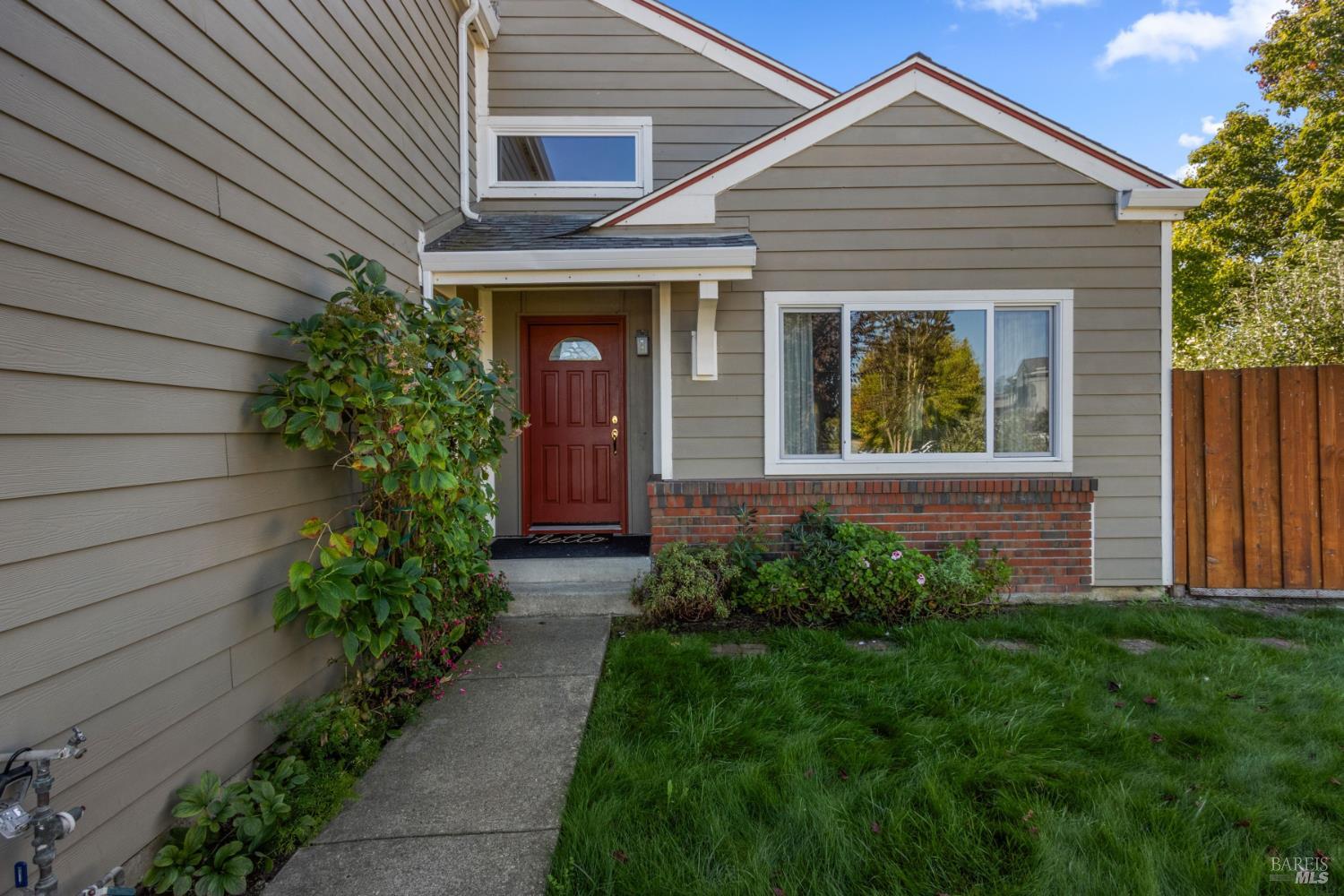 645 Snapdragon Place Benicia CA 94510