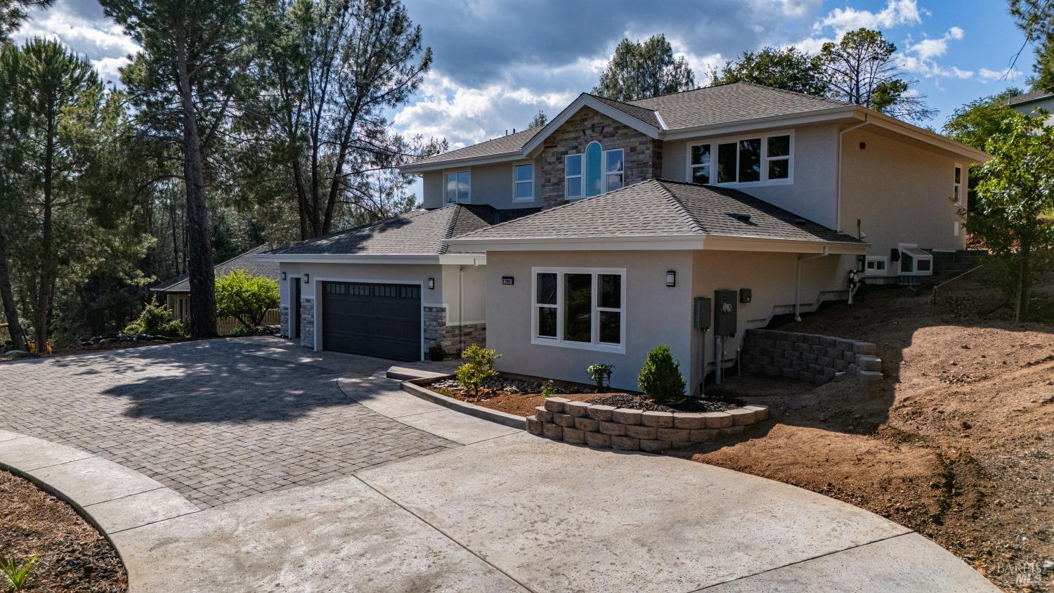 17867 Deer Hill Road Hidden Valley Lake CA 95467