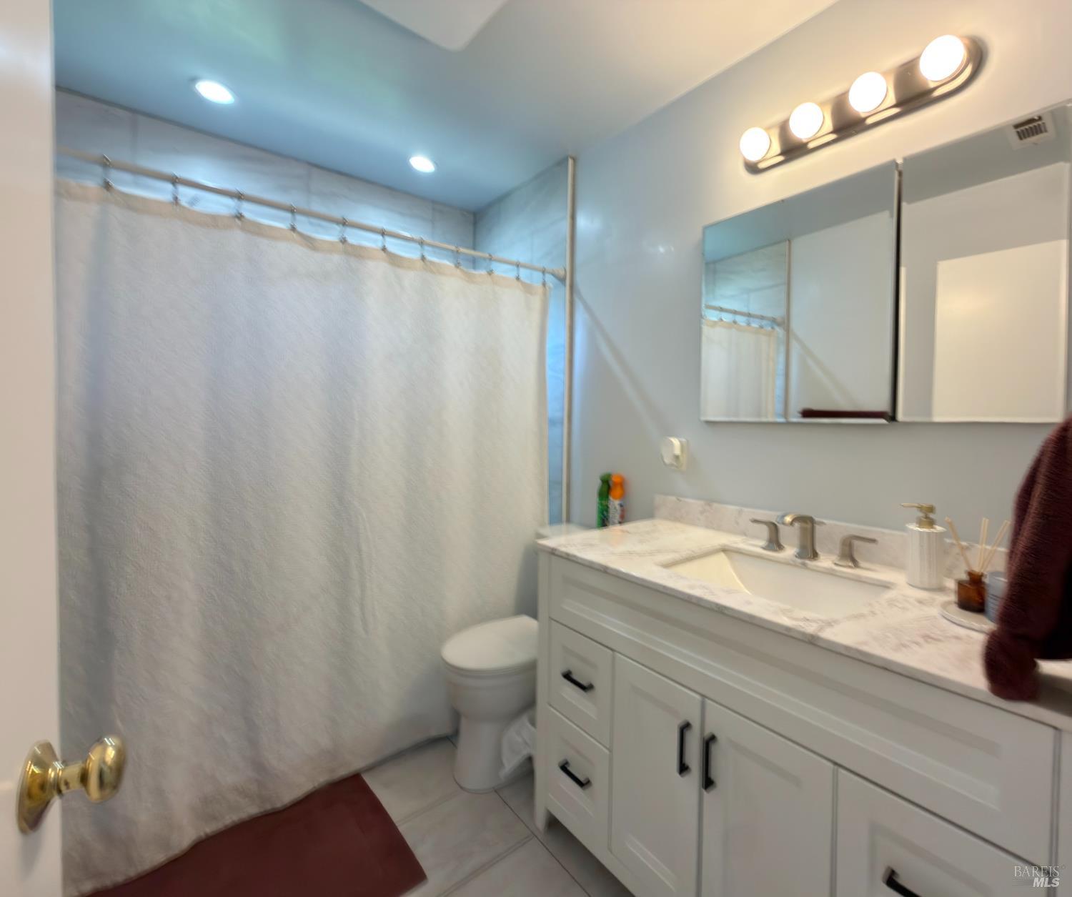 1858 Hemlock Street Napa CA 94559
