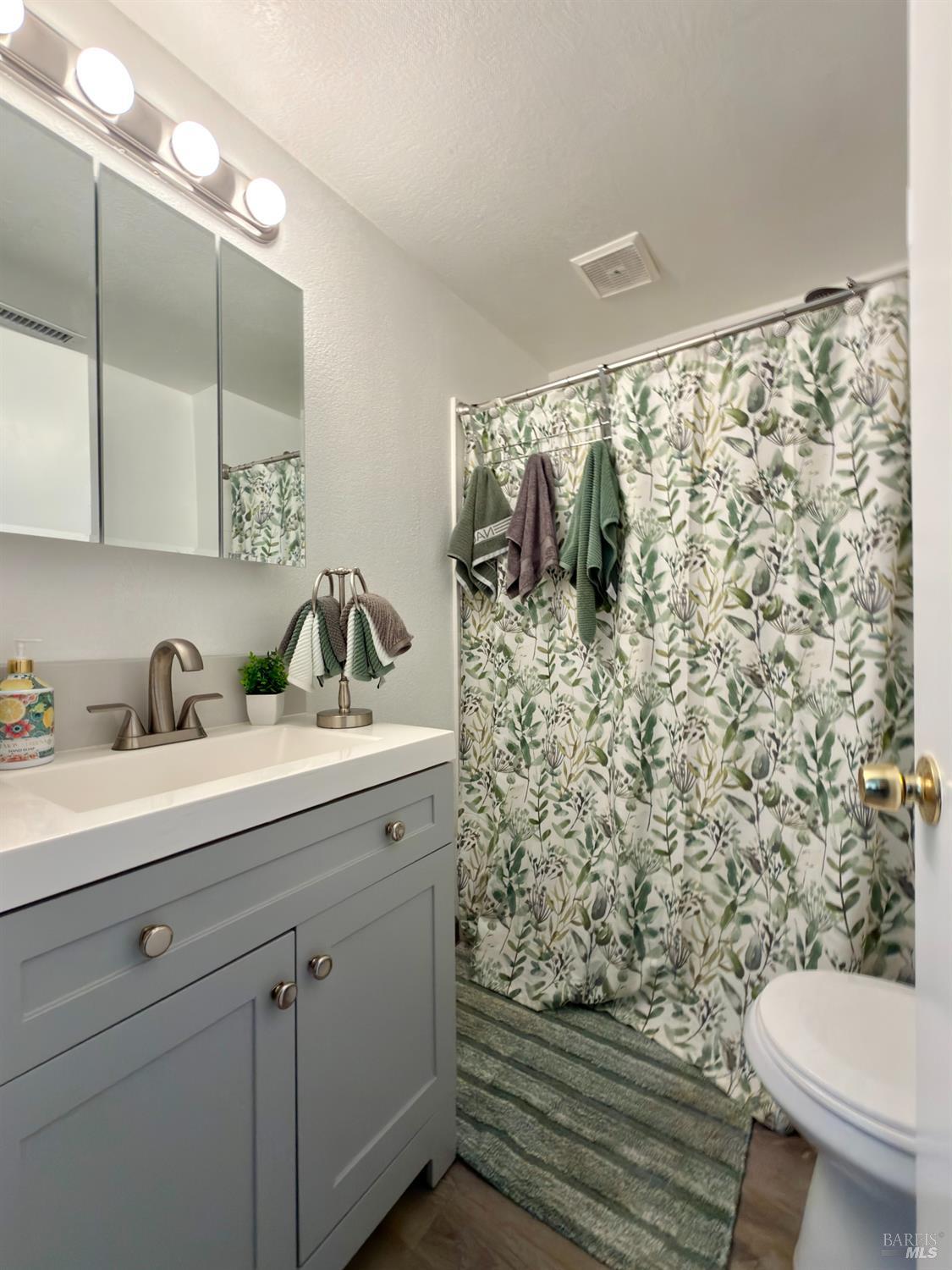1858 Hemlock Street Napa CA 94559