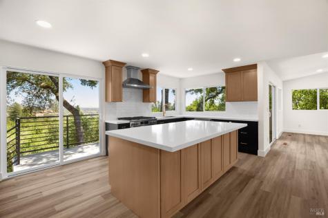 1385 Wikiup Drive Santa Rosa CA 95403