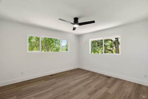 1385 Wikiup Drive Santa Rosa CA 95403