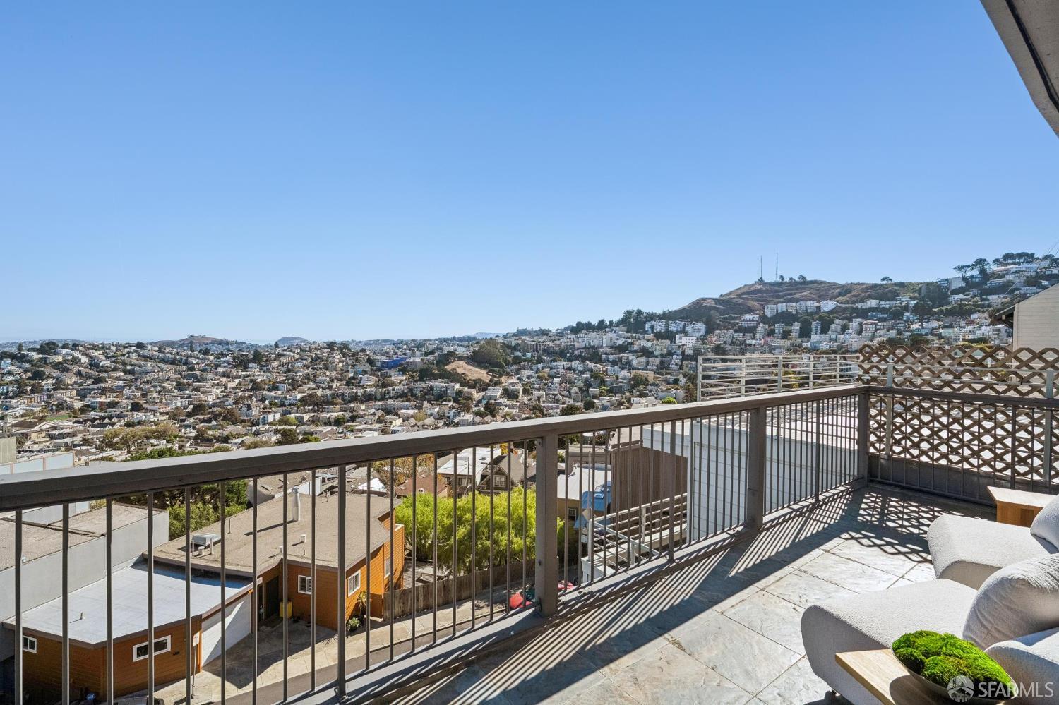 504-506 Roosevelt Way San Francisco CA 94114