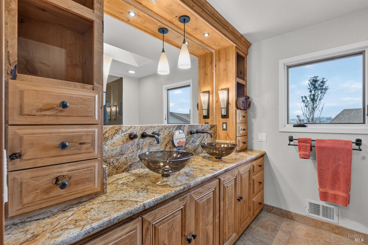 932 Topsail Drive Vallejo CA 94591