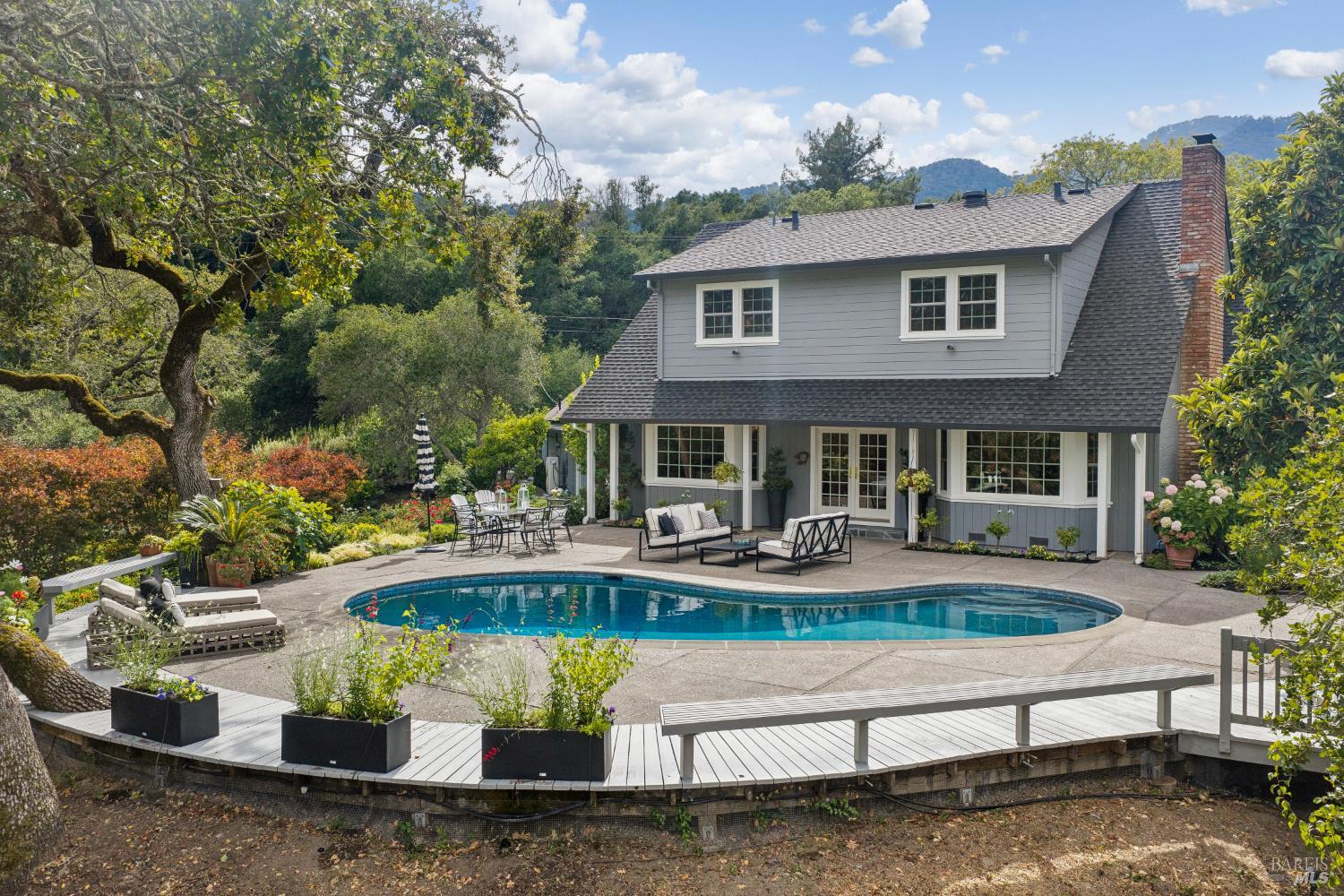 1811 Katie Lane Sonoma CA 95476