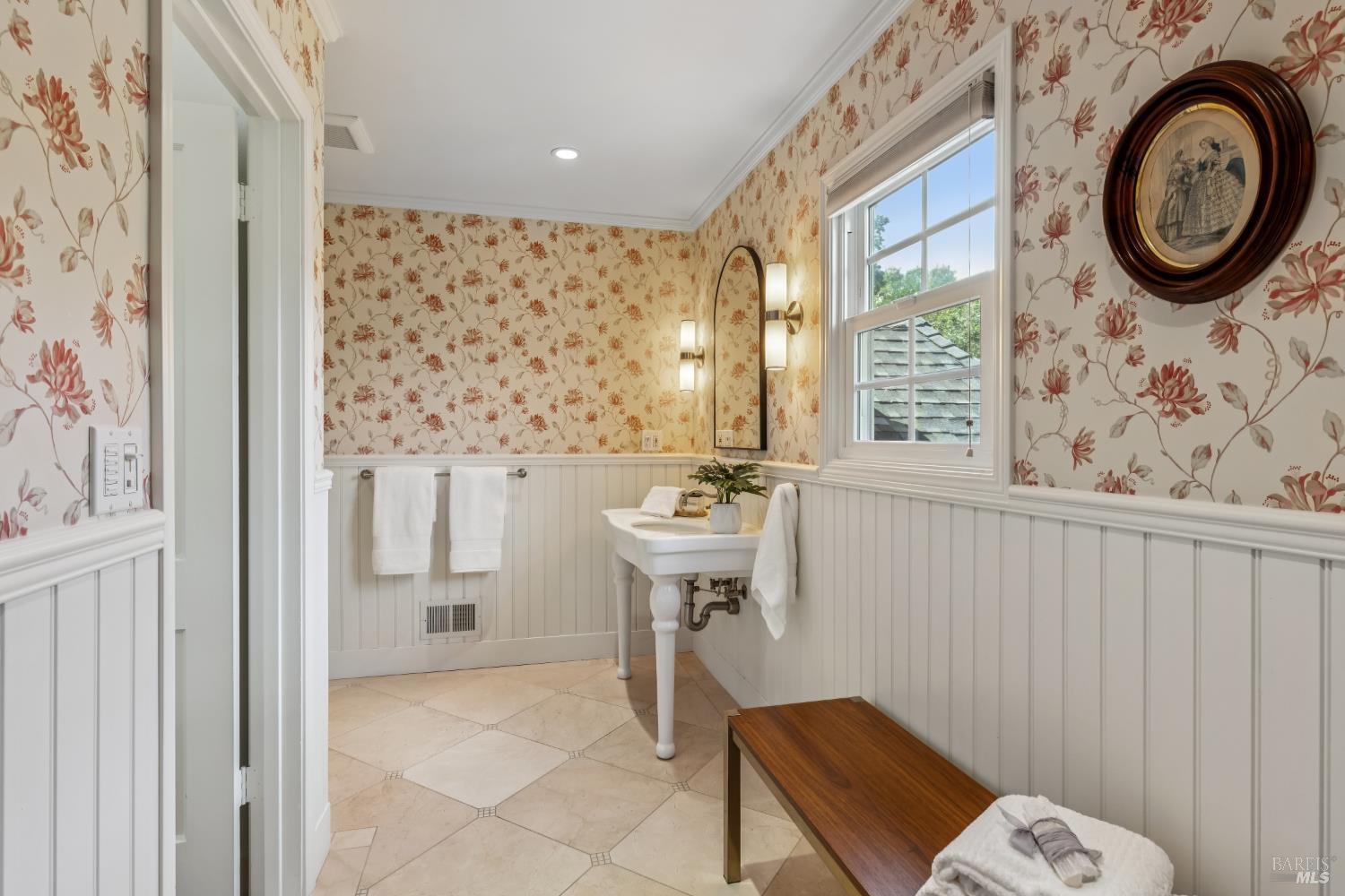 1811 Katie Lane Sonoma CA 95476