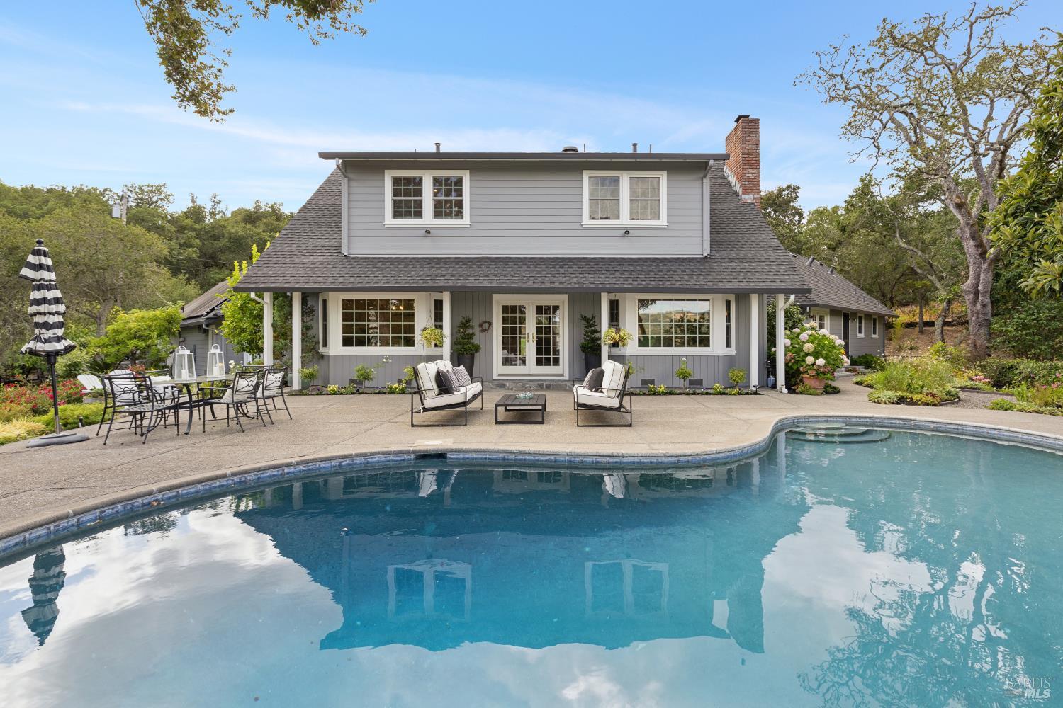 1811 Katie Lane Sonoma CA 95476