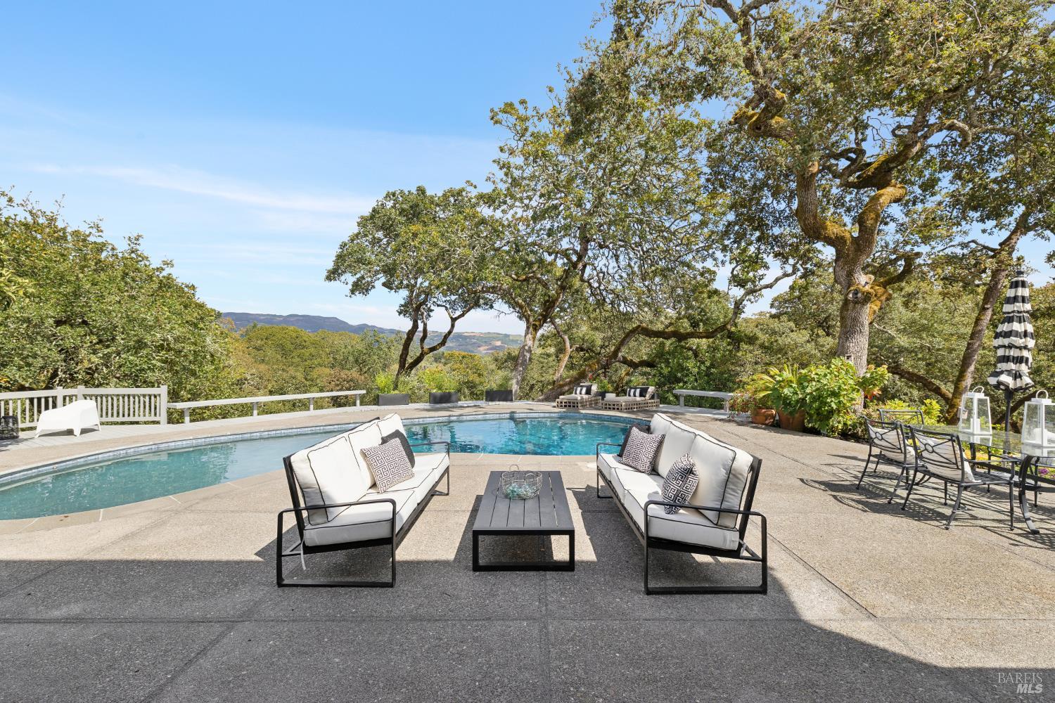 1811 Katie Lane Sonoma CA 95476