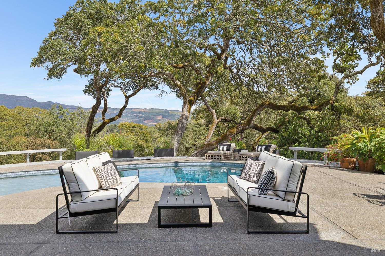 1811 Katie Lane Sonoma CA 95476