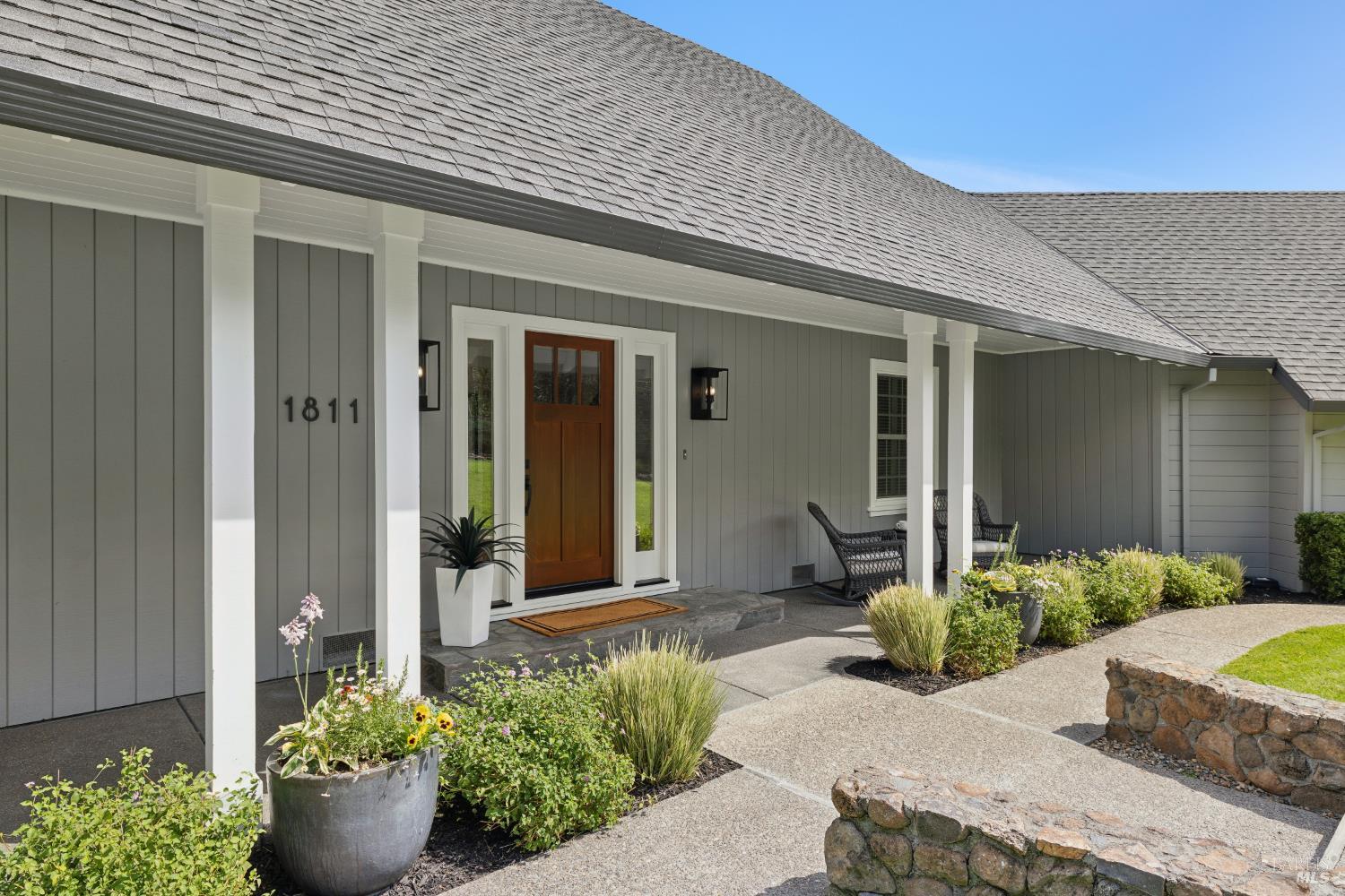 1811 Katie Lane Sonoma CA 95476