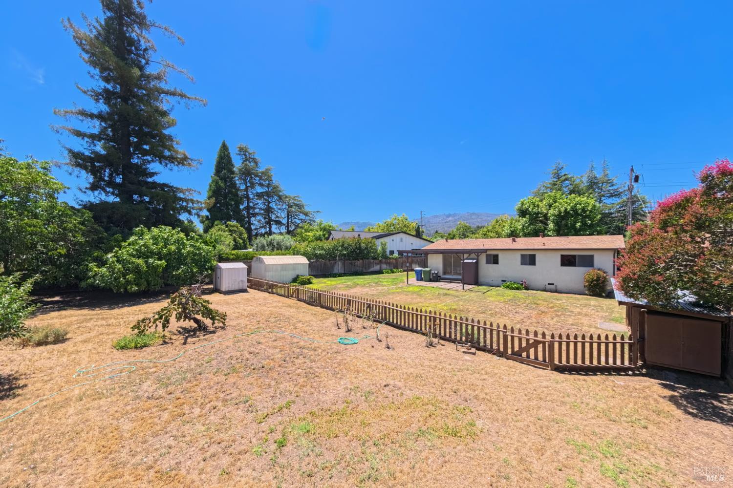 1924 Vineyard Avenue St. Helena CA 94574