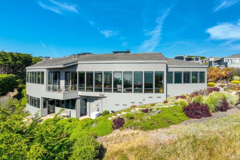 20997 Pelican Loop Bodega Bay CA 94923