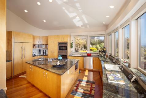 20997 Pelican Loop Bodega Bay CA 94923