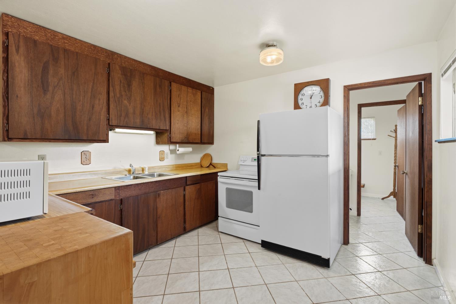 37043 Omega Drive Westport CA 95488