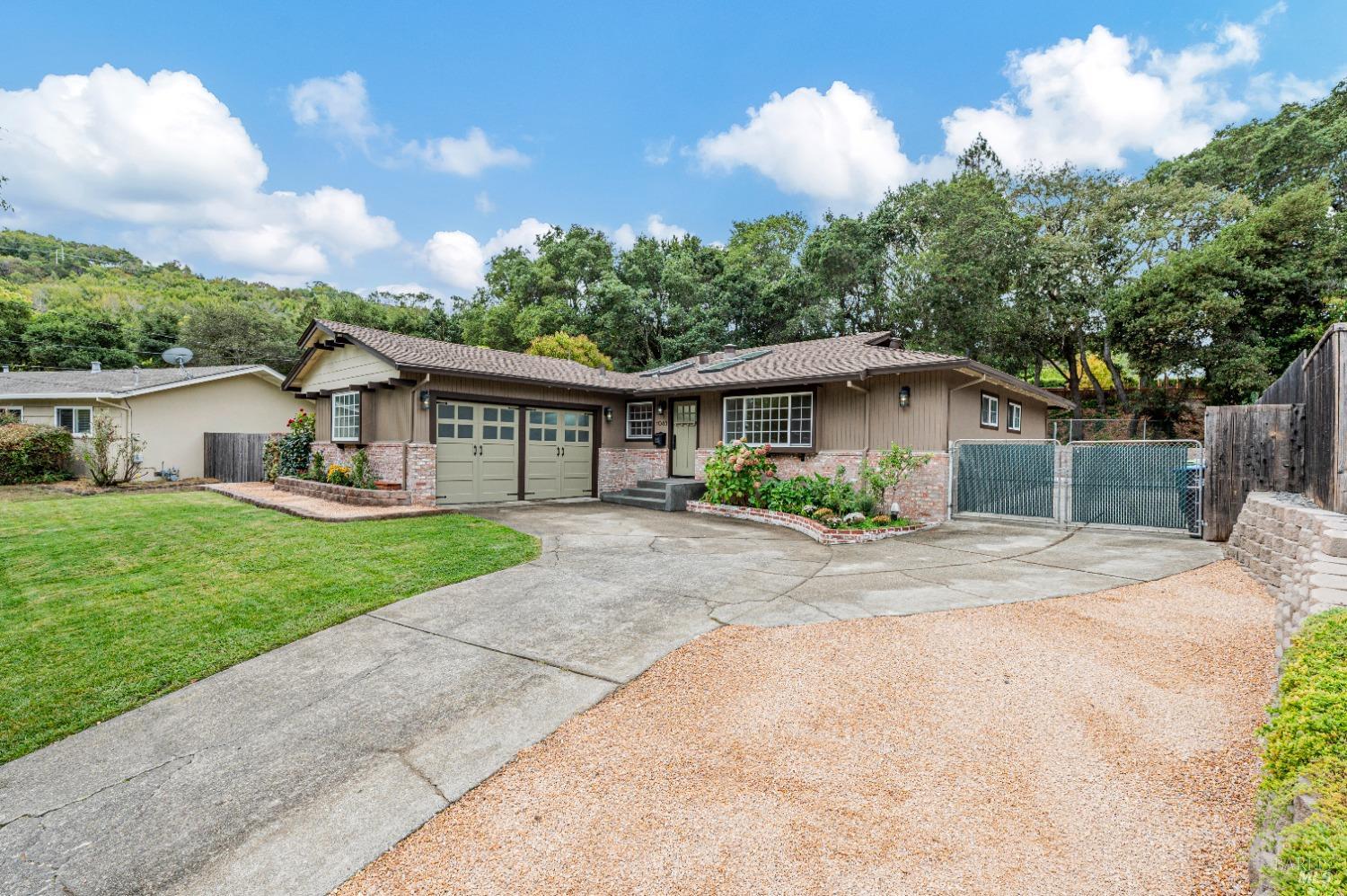 1085 Cambridge Street Novato CA 94947