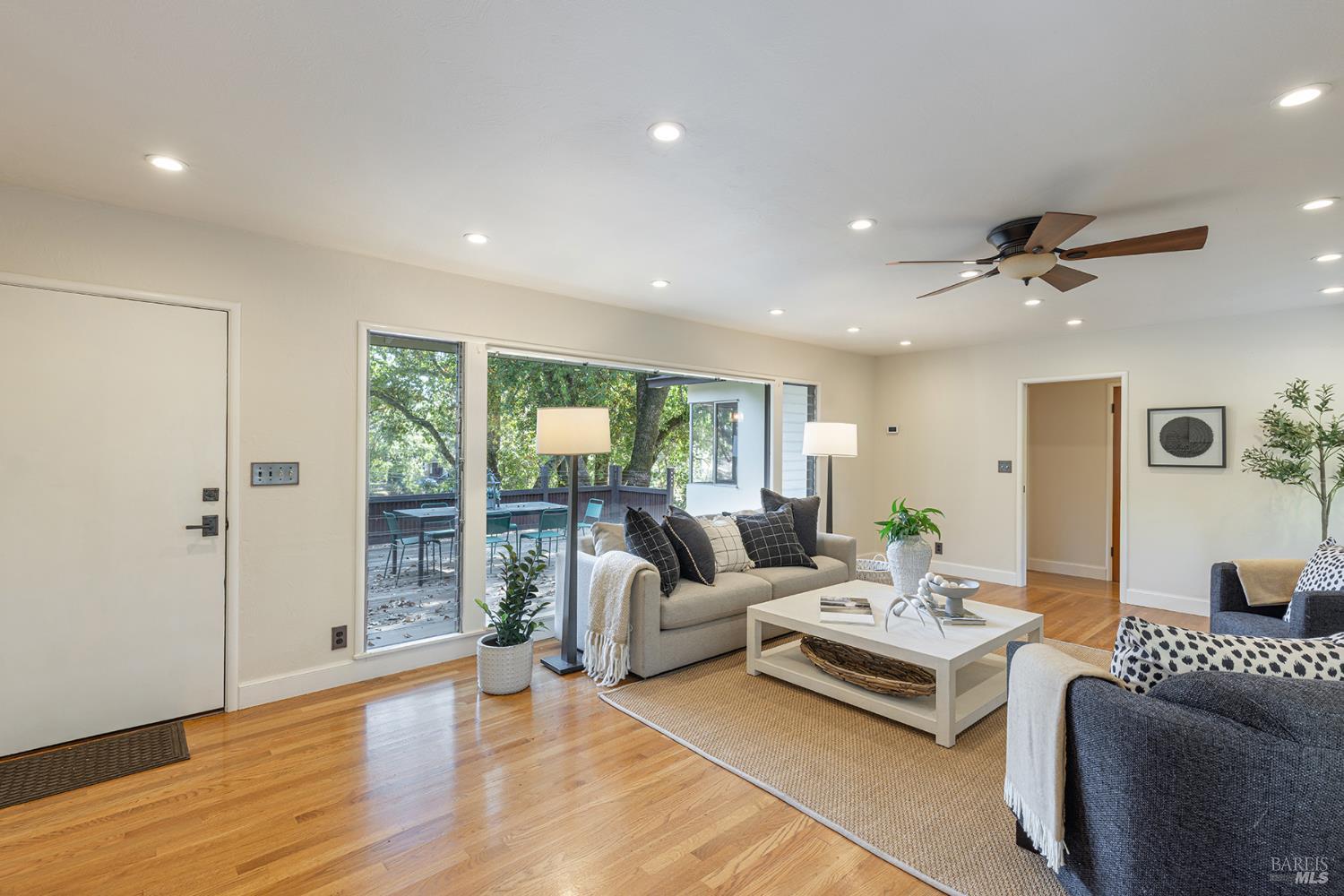 525 Keyes Avenue Angwin CA 94508