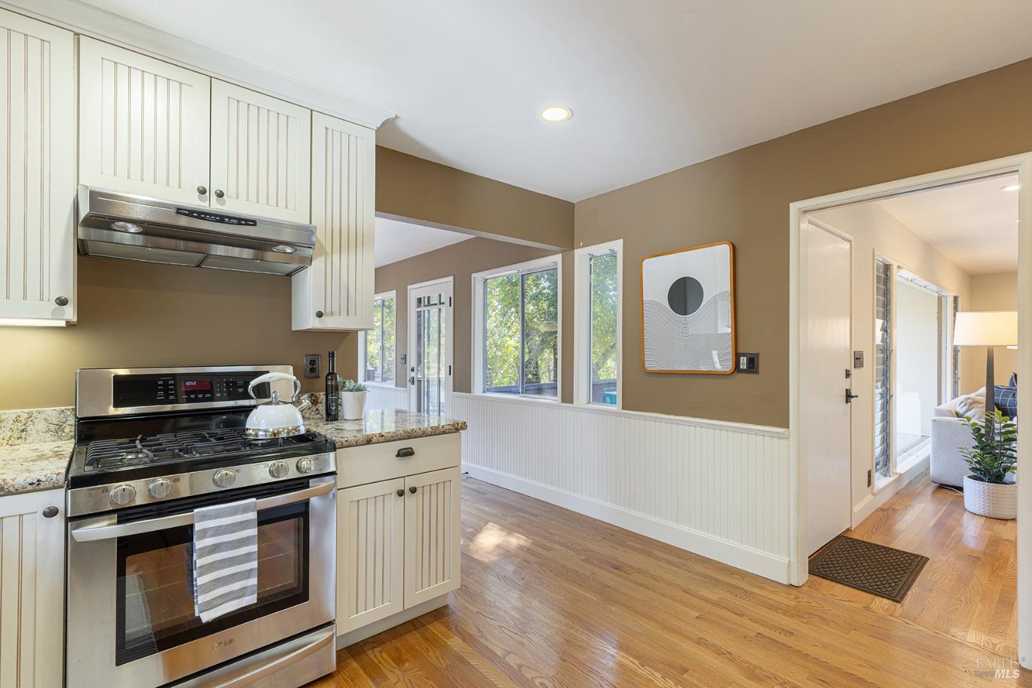 525 Keyes Avenue Angwin CA 94508