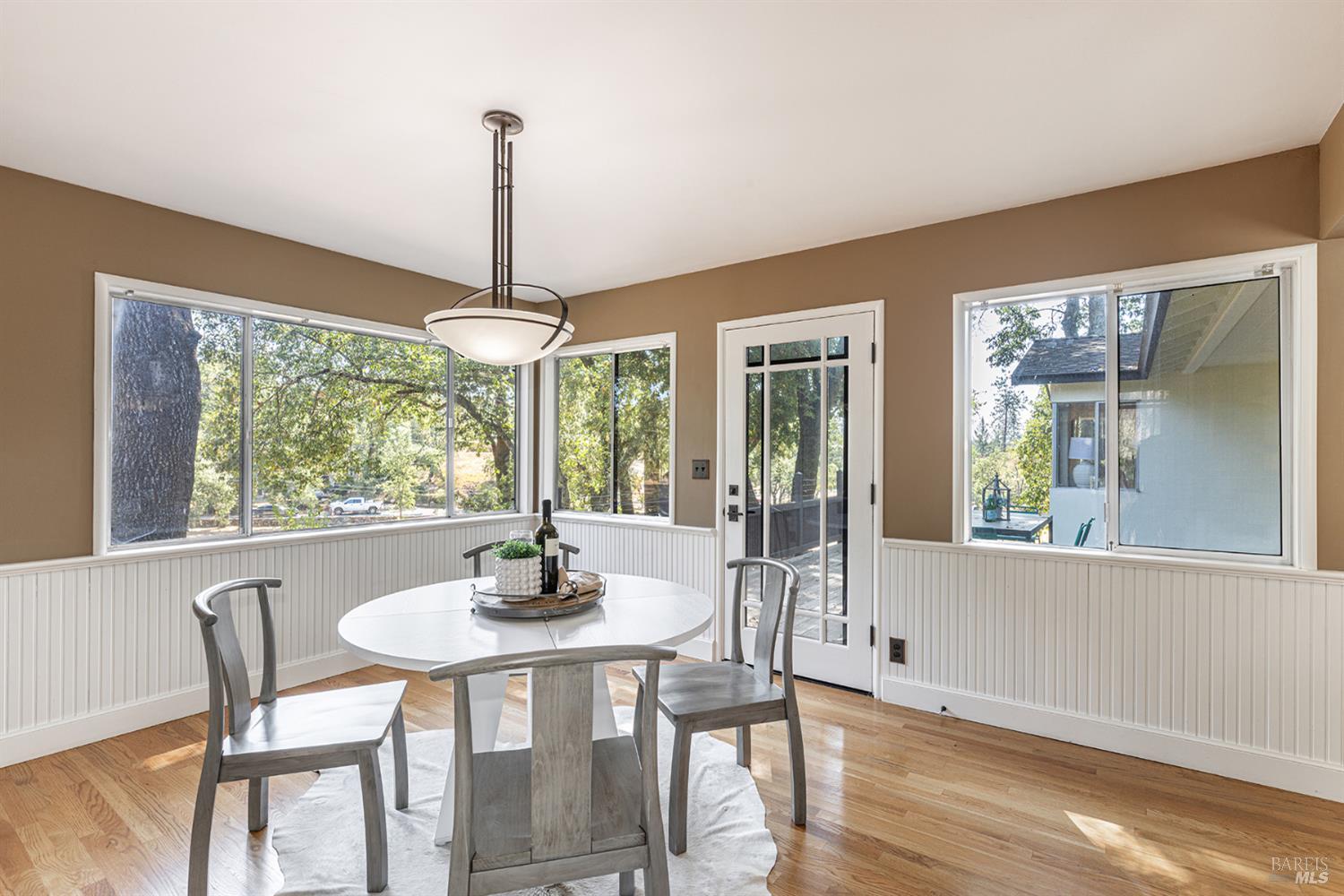 525 Keyes Avenue Angwin CA 94508