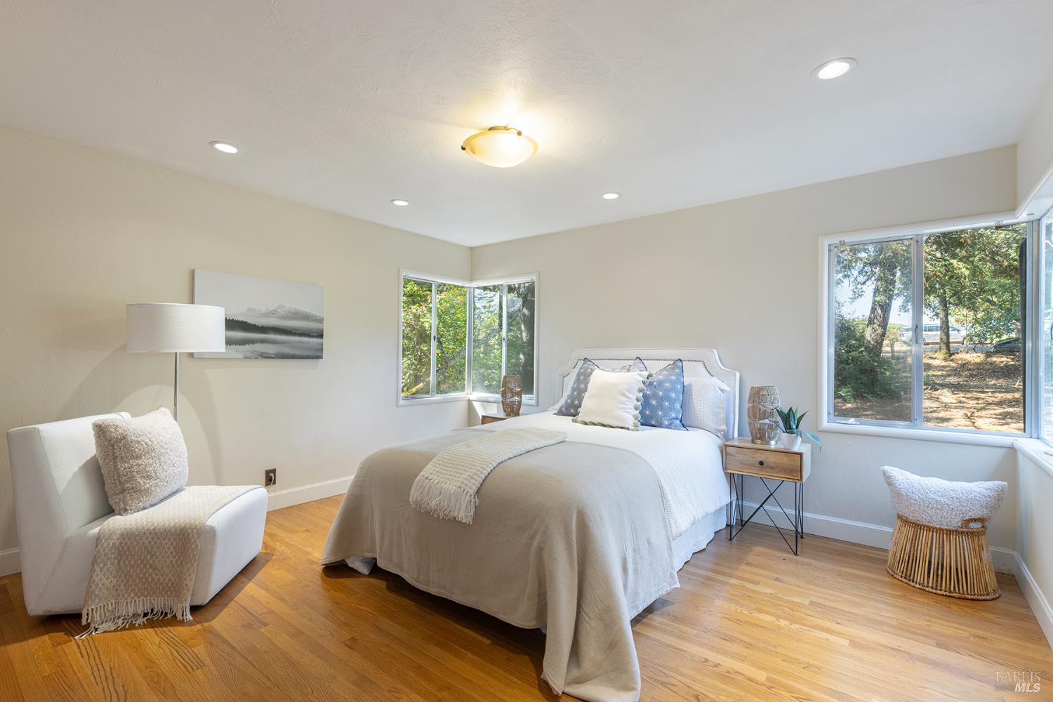 525 Keyes Avenue Angwin CA 94508