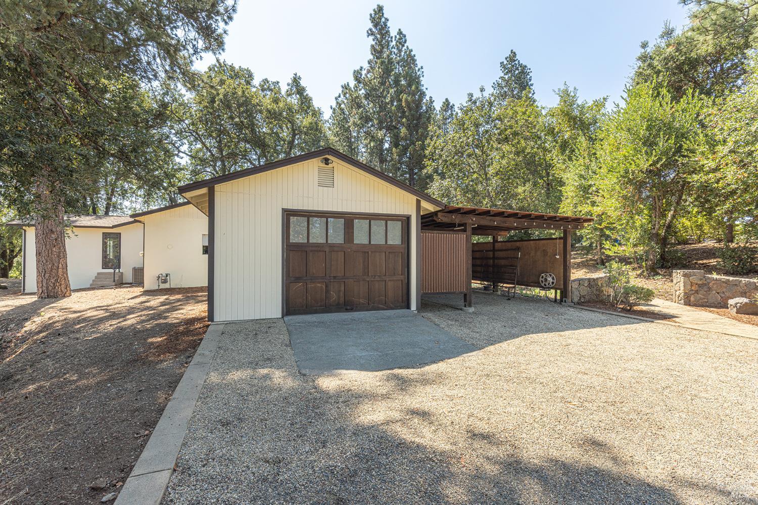 525 Keyes Avenue Angwin CA 94508