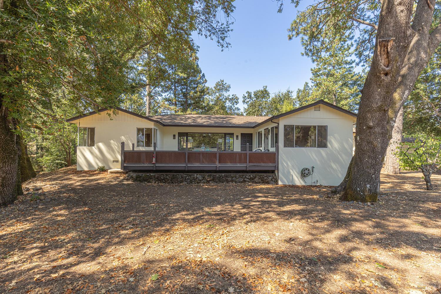 525 Keyes Avenue Angwin CA 94508