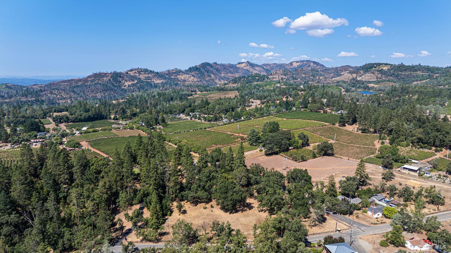 525 Keyes Avenue Angwin CA 94508