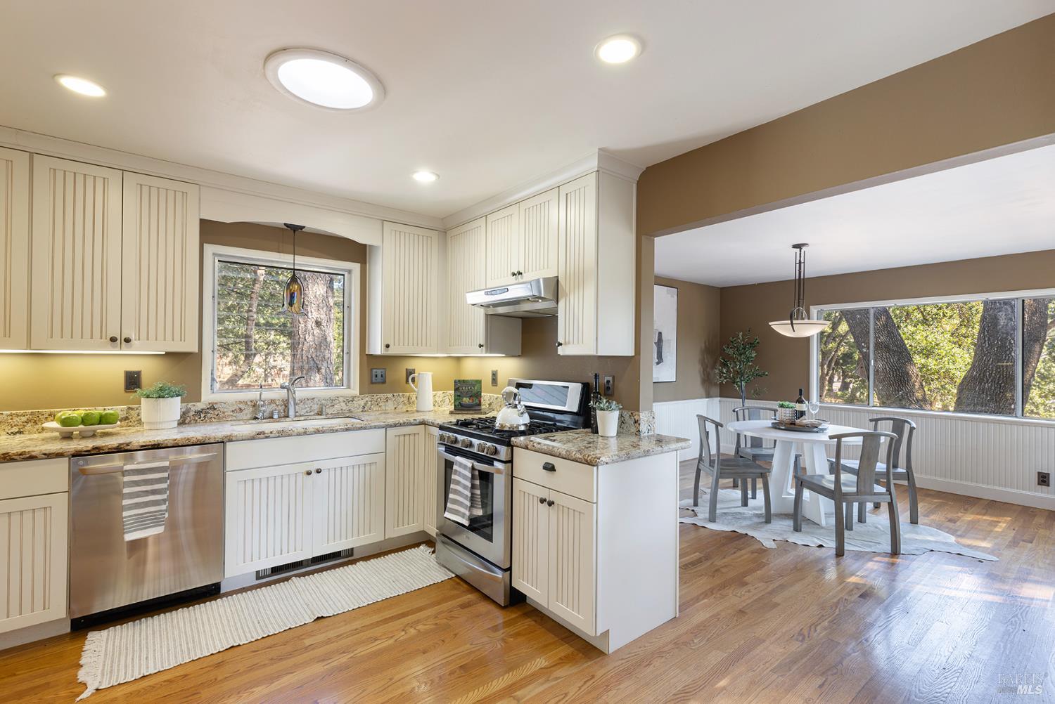 525 Keyes Avenue Angwin CA 94508