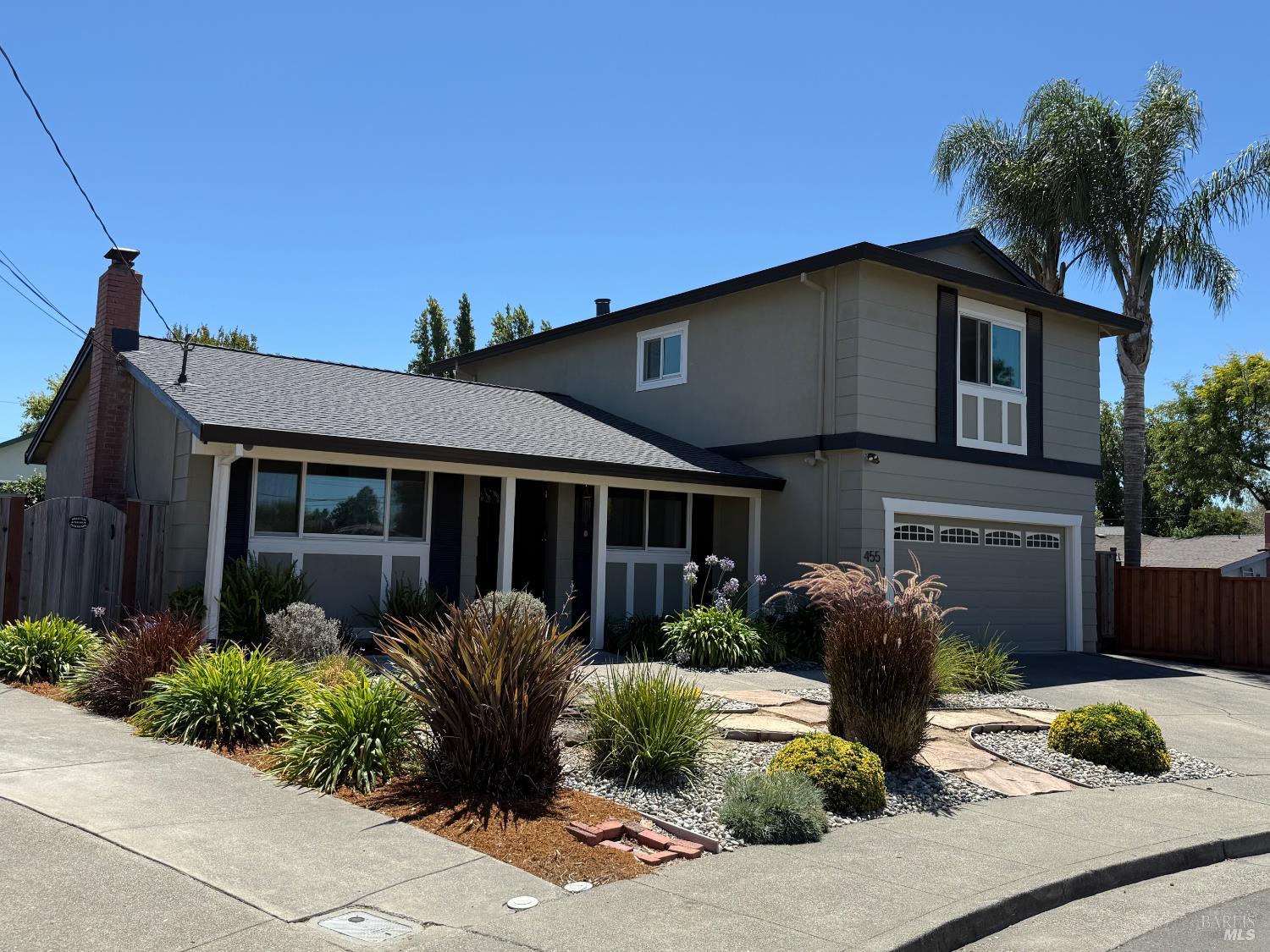 455 Donner Court Petaluma CA 94954