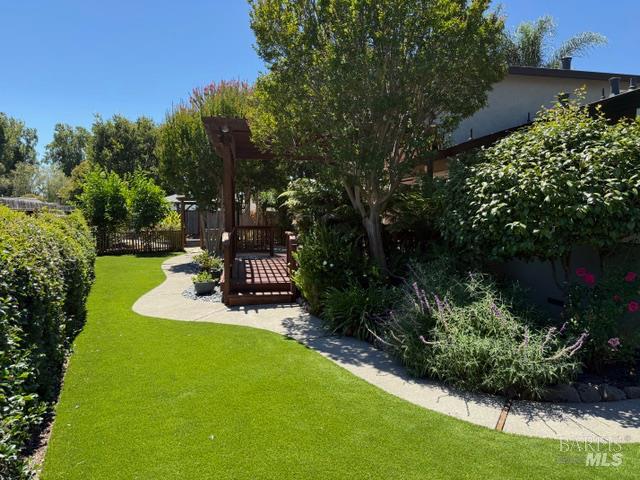 455 Donner Court Petaluma CA 94954