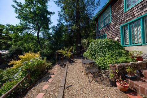 2693 S Fitch Mountain Road Healdsburg CA 95448