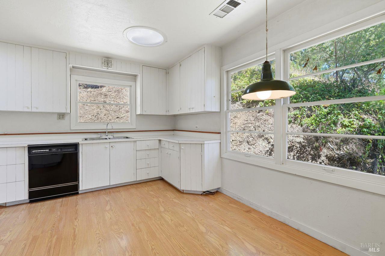 34 Hillside Drive Fairfax CA 94930