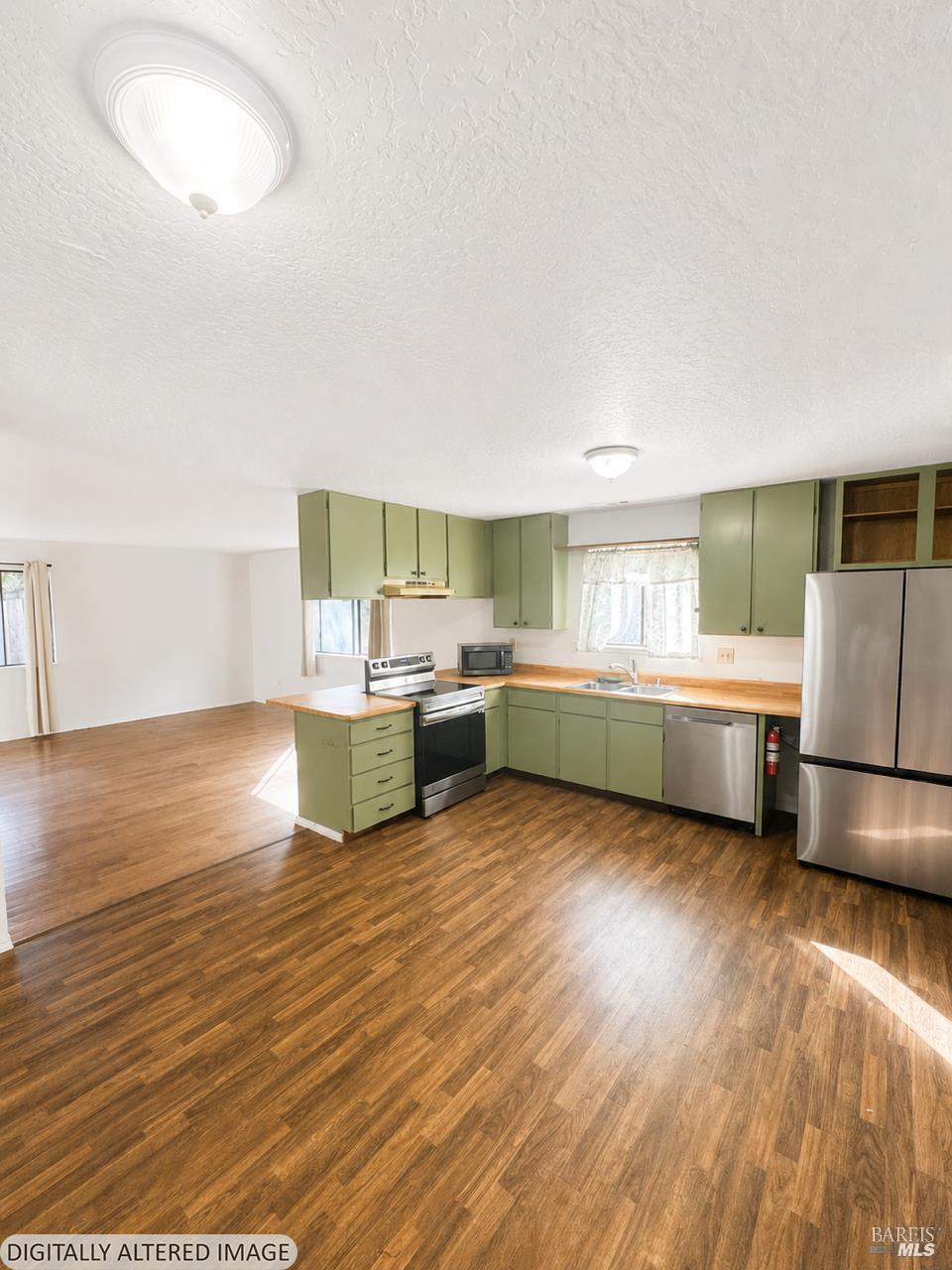 24066 Tulip Drive Willits CA 94960