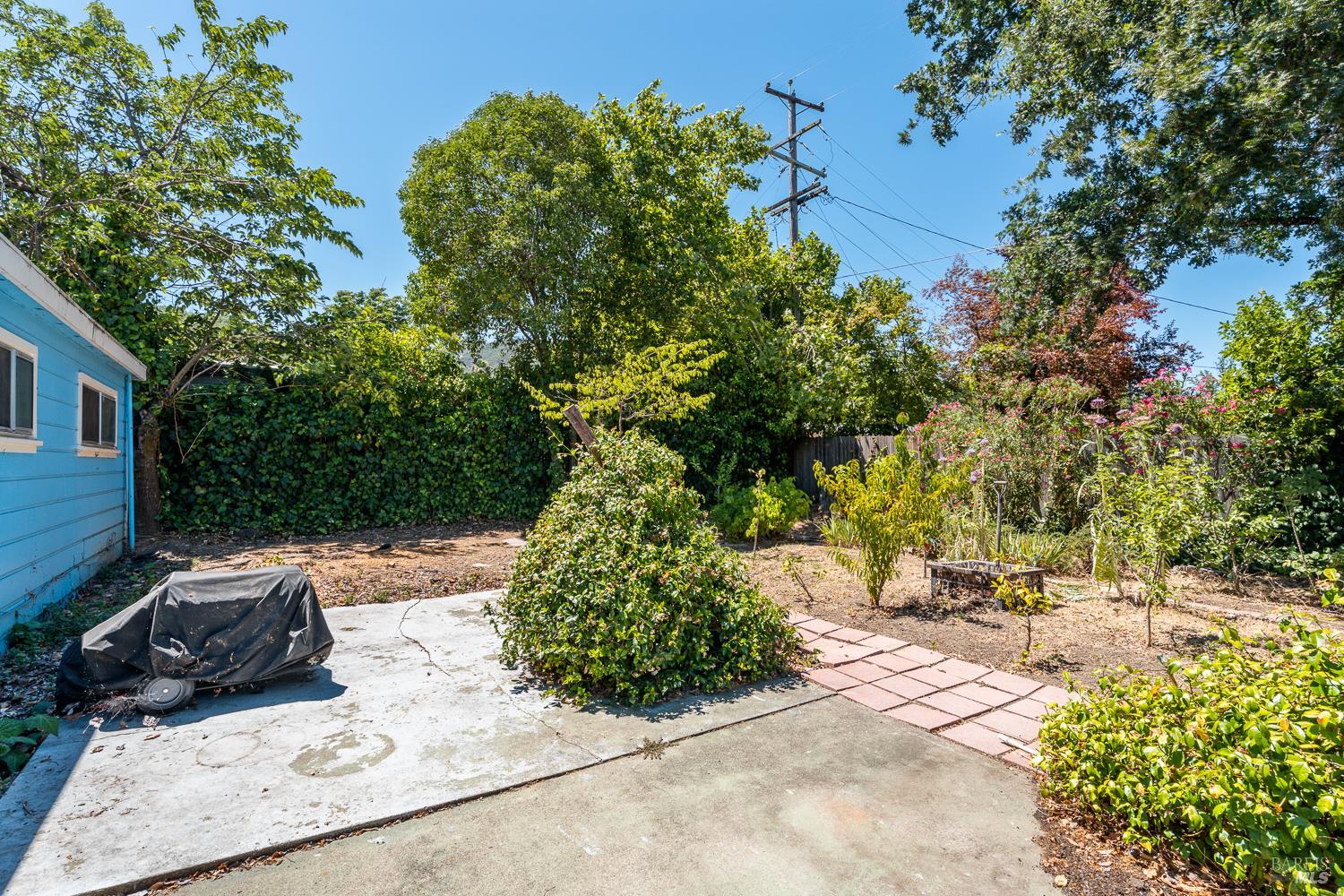 212 Tedford Avenue Ukiah CA 95482