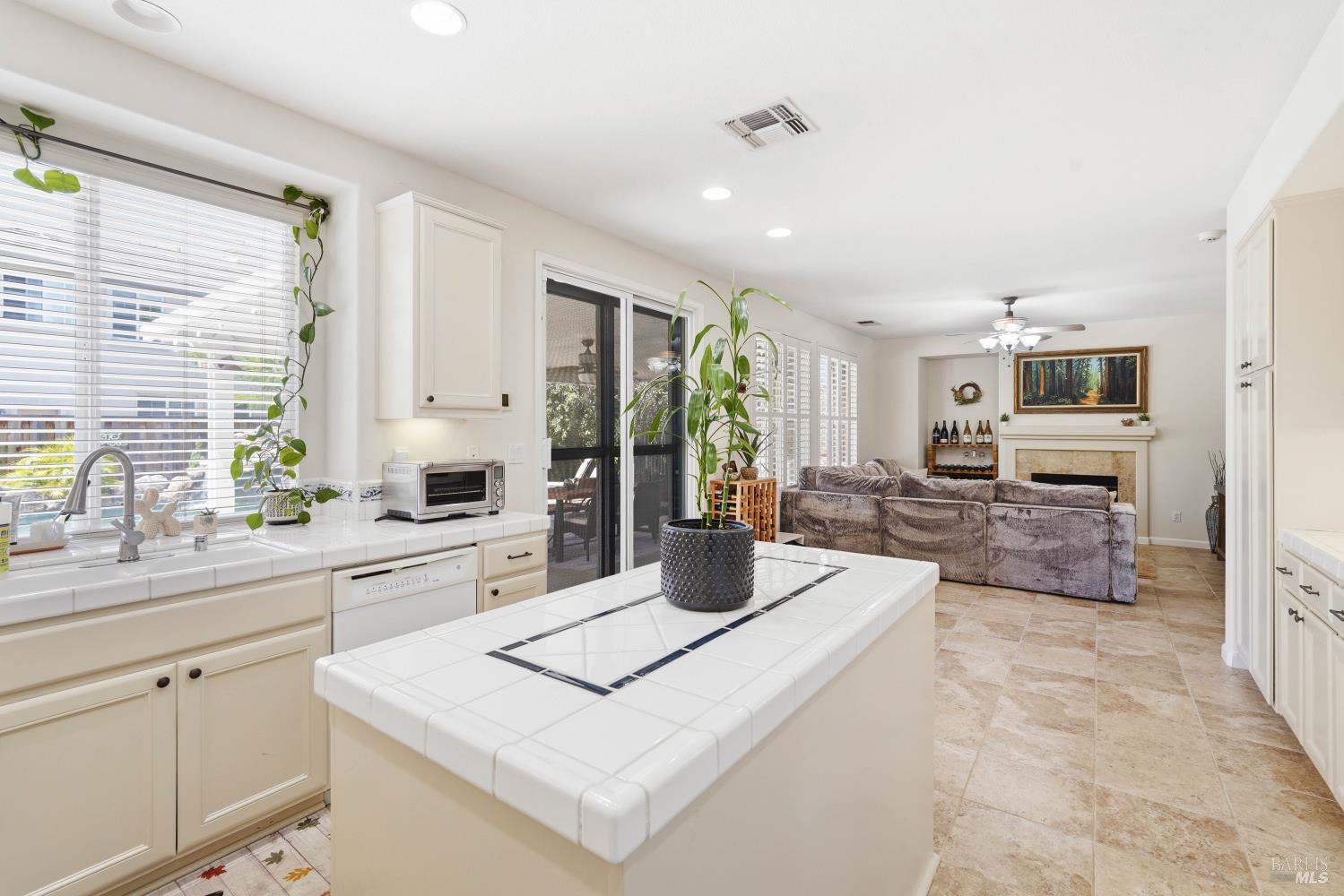 2401 Skyview Circle Fairfield CA 94534