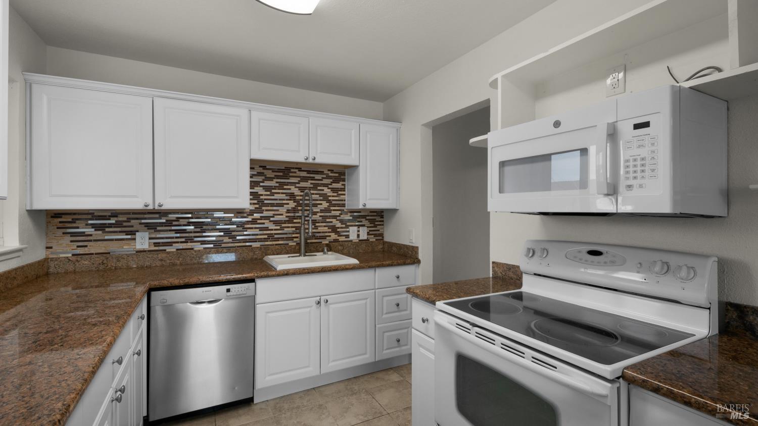 1542 Henry Street Fairfield CA 94533